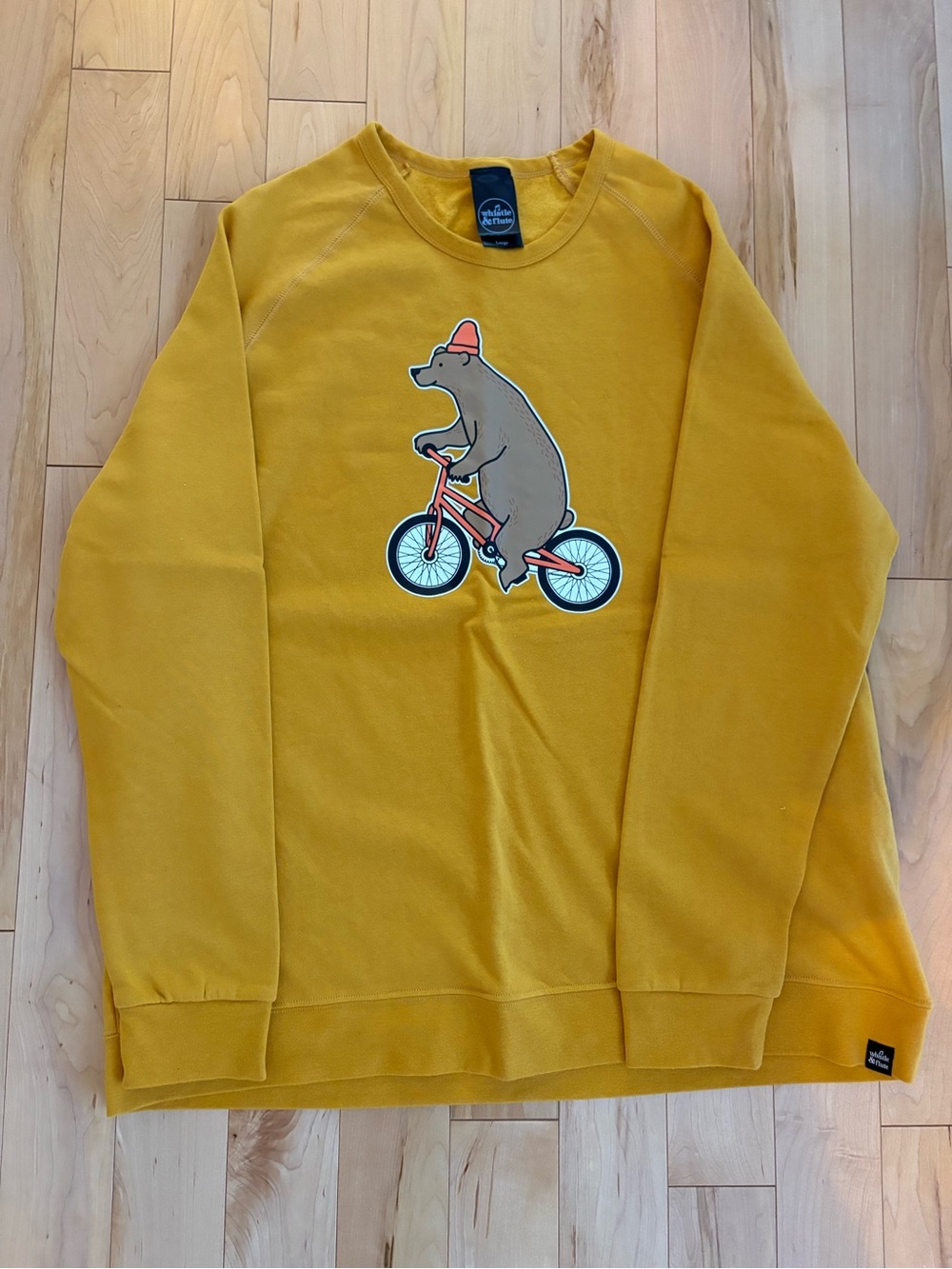 NWOT Whistle & Flute Adult Matching Sweatshirt